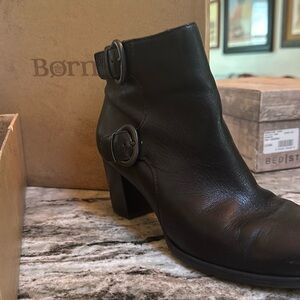 Born black heel boots